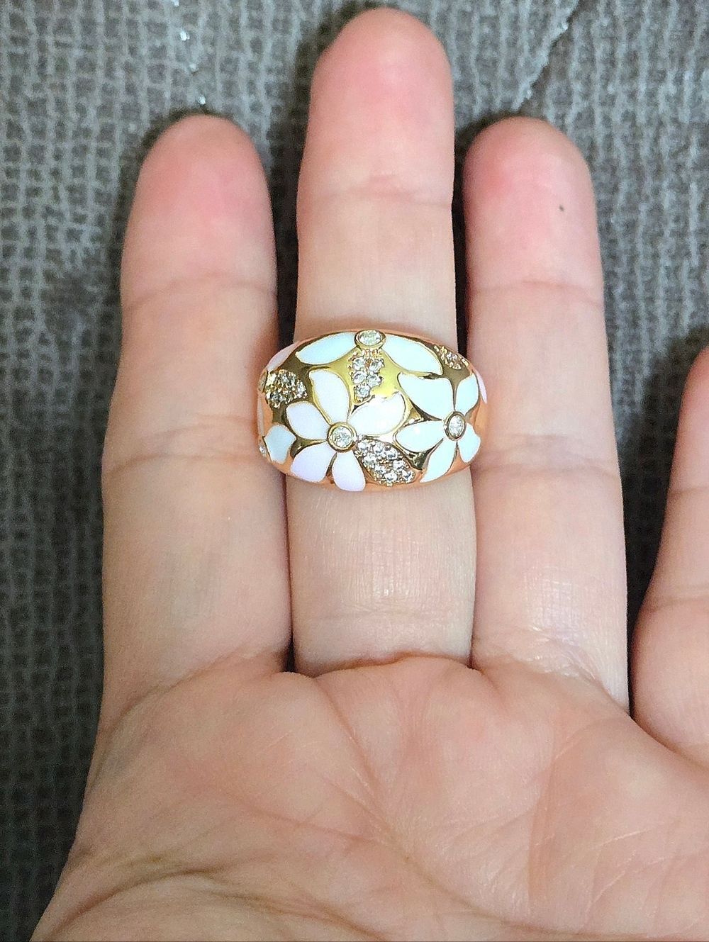 ✨️HP 2X✨️ Piper K Floral💐 Enamel Dome Ring💍 with Cubic Zirconias💎 - NWOT - Picture 11 of 15